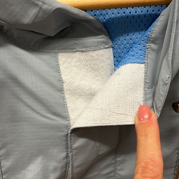 Low Key Industries Light Gray Utility Pullover Size Small - Picture 9 of 10